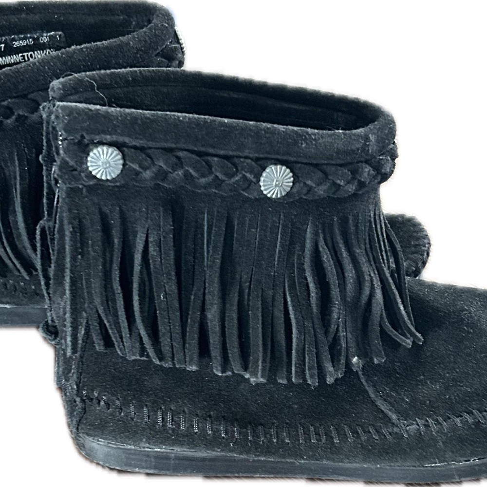 Elegant Black Fringe Moccasins